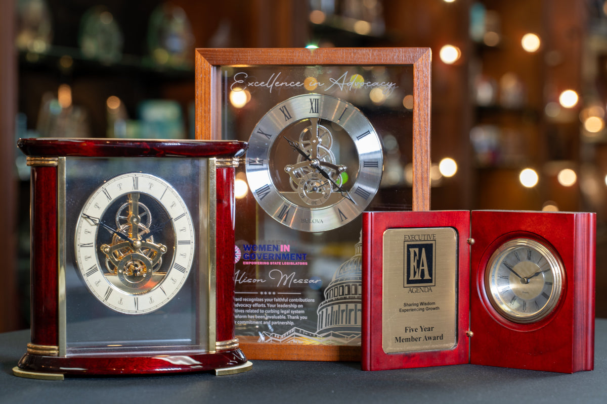 Engraved Clocks, personalized by Global Recognition