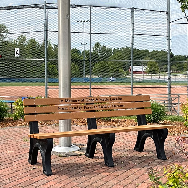 personalized bench_family farm_600pxmin.jpg__PID:687f14d7-850b-4784-9764-20cf680ee786