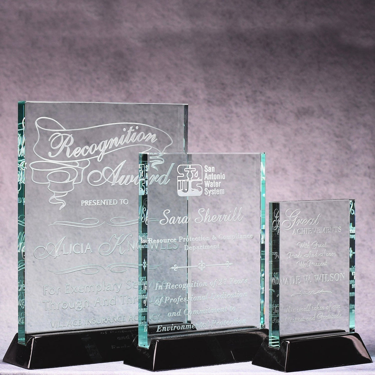 Jade Glass Plaque On Black Piano Base | Global Recognition Inc