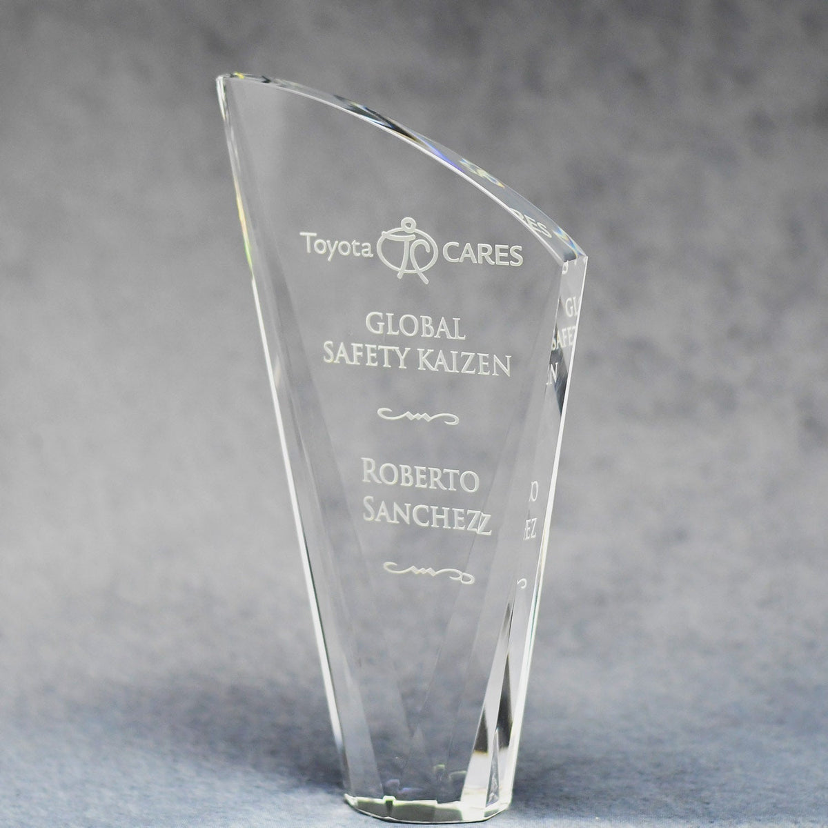 Spectra Color Crystal Sail | Global Recognition Inc