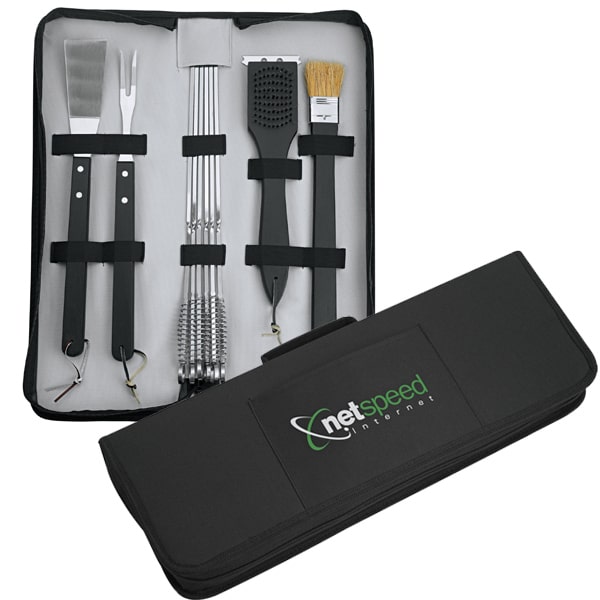 logoed BBQ set with case